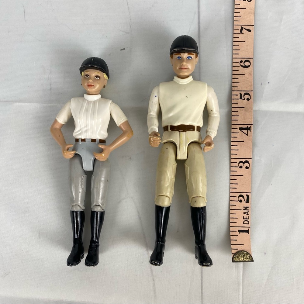 FISHER-PRICE LOVING FAMILY DOLLHOUSE EQUESTRIAN RIDER FIGURE HORSE CARE TAKER x2
